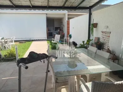 Casa com 3 Quartos à venda, 138m² no Jardim Atlântico Oeste (Itaipuaçu), Maricá
