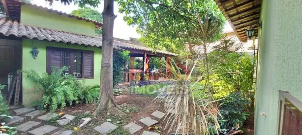 Casa com 3 Quartos à venda, 770m² no Itaipu, Niterói