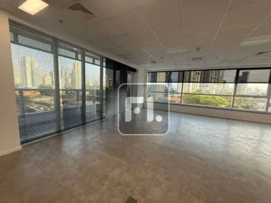 Sala Comercial para alugar, 203m² no Jardim das Acácias, São Paulo