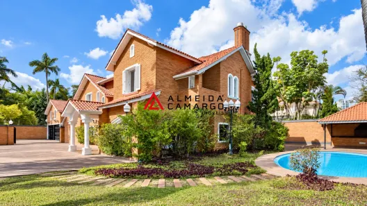 Casa com 5 Quartos para alugar, 850m² no Jardim América, São Paulo