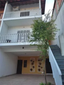 Casa com 3 Quartos à venda, 190m² no Vila Irmãos Arnoni, São Paulo