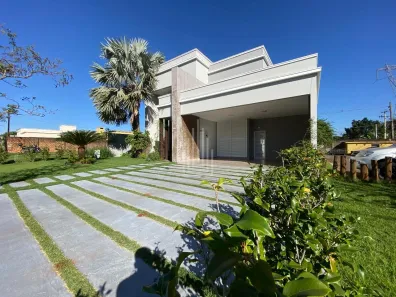 Casa com 2 Quartos à venda, 428m² no Lancaster, Foz do Iguaçu