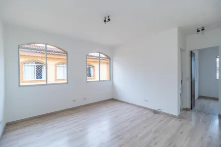 Apartamento com 2 Quartos para alugar, 52m² no Santa Quitéria, Curitiba