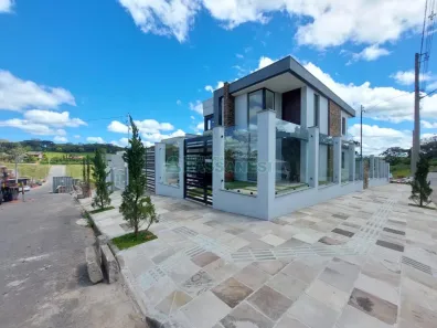 Casa com 3 Quartos à venda, 228m² no Nossa Senhora da Saúde, Caxias do Sul