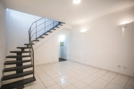 Casa com 2 Quartos à venda, 100m² no Planalto Paulista, São Paulo