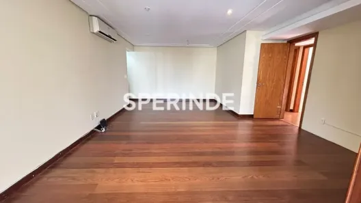 Apartamento com 3 Quartos para alugar, 140m² no Bela Vista, Porto Alegre
