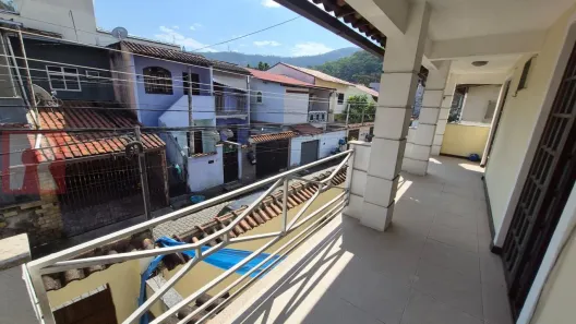 Sobrado com 3 Quartos para alugar, 80m² no Taquara, Rio de Janeiro