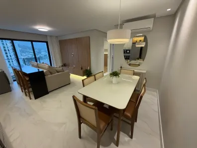 Apartamento com 2 Quartos para alugar, 85m² no Fazendinha, Itajaí