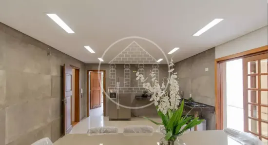 Sobrado com 4 Quartos à venda, 380m² no Chácara Monte Alegre, São Paulo