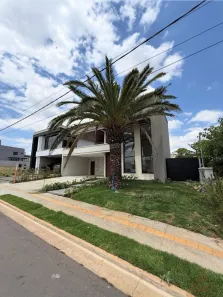 Casa de Condomínio com 3 Quartos à venda, 179m² no Jardins Sevilha, Aparecida de Goiânia