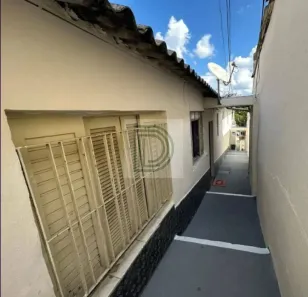 Casa com 3 Quartos à venda, 184m² no Vila Pirajussara, São Paulo