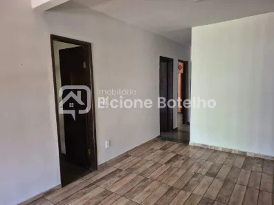 Imóvel Comercial com 4 Quartos à venda, 180m² no Custódio Pereira, Uberlândia