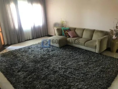 Sobrado com 3 Quartos para alugar, 260m² no Jardim Las Vegas, Santo André
