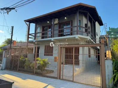 Casa com 7 Quartos para alugar, 360m² no Centro, Canoas