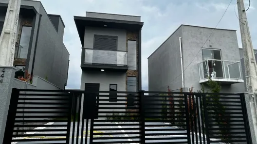 Sobrado com 2 Quartos à venda, 85m² no São João do Rio Vermelho, Florianópolis