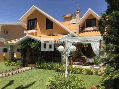 Casa com 4 Quartos para alugar, 243m² no Jurerê Internacional, Florianópolis
