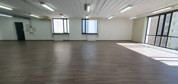 Sala Comercial à venda, 300m² no Cidade Monções, São Paulo