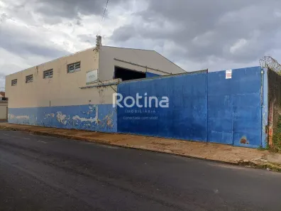 Galpão/Depósito/Armazém para alugar, 288m² no Nossa Senhora das Graças, Uberlândia