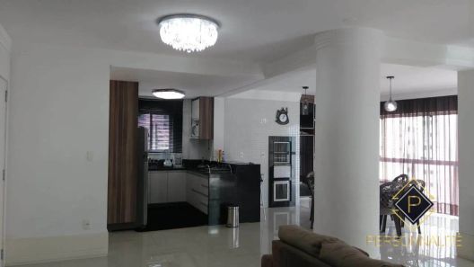 Apartamento com 3 Quartos à venda, 132m² no Centro, Balneário Camboriú