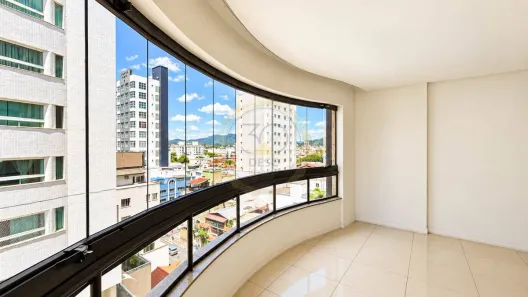 Apartamento com 3 Quartos à venda, 106m² no Centro, Balneário Camboriú