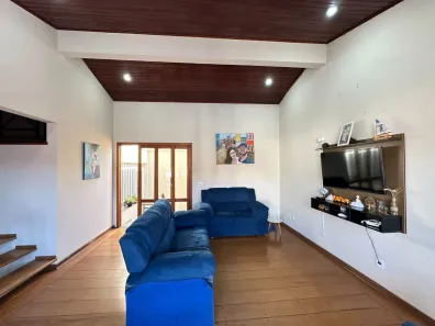 Casa com 3 Quartos à venda, 142m² no Centro, Itatiba