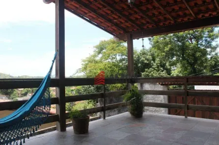 Casa com 4 Quartos à venda, 132m² no Maria Paula, São Gonçalo