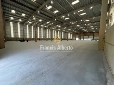Galpão/Depósito/Armazém para alugar, 5200m² no , Extrema