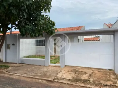 Casa com 2 Quartos à venda, 47m² no Loteamento Residencial Flor-de-Lis, Cuiabá