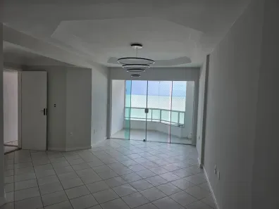 Apartamento com 4 Quartos para alugar, 120m² no Praia Campista, Macaé
