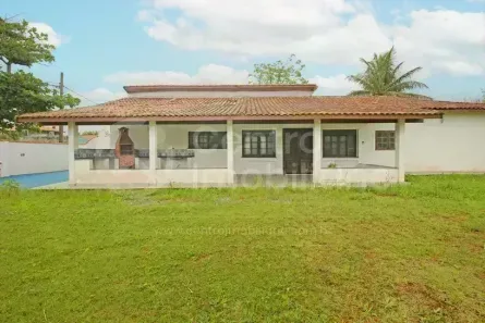 Casa com 4 Quartos à venda, 230m² no Parque Balneario Oasis, Peruíbe
