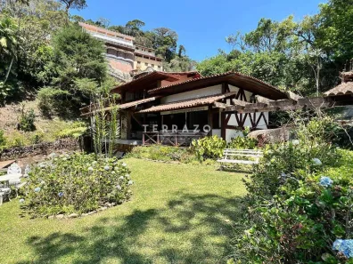 Casa com 3 Quartos à venda, 300m² no Parque do Ingá, Teresópolis