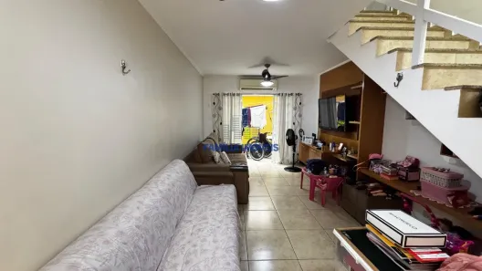 Casa de Condomínio com 2 Quartos à venda, 76m² no Vila Cascatinha, São Vicente