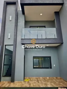 Sobrado com 3 Quartos à venda, 130m² no Santos Dumont, Cascavel