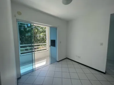 Apartamento com 2 Quartos para alugar, 51m² no Vila Nova, Jaraguá do Sul