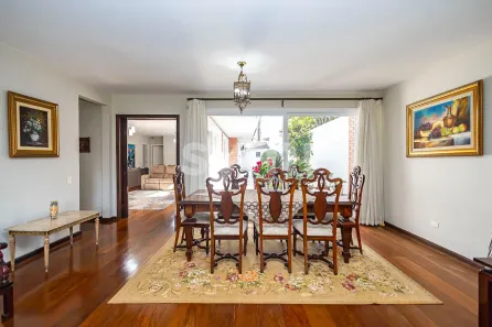 Casa com 4 Quartos à venda, 296m² no Jardim Social, Curitiba