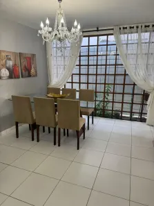 Casa com 3 Quartos à venda, 250m² no Maurício de Nassau, Caruaru
