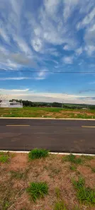 Lote/Terreno à venda, 300m² no Jardim Carvalho, Bauru