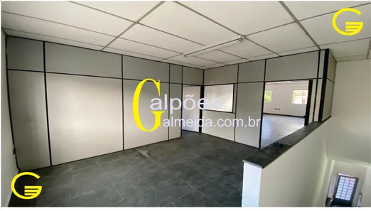 Galpão/Depósito/Armazém para alugar, 350m² no Vila Anastácio, São Paulo