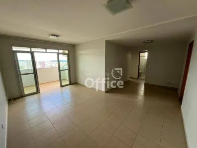 Apartamento com 3 Quartos à venda, 95m² no Vila Santa Isabel, Anápolis