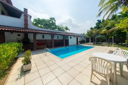 Casa de Condomínio com 5 Quartos à venda, 666m² no Barra da Tijuca, Rio de Janeiro