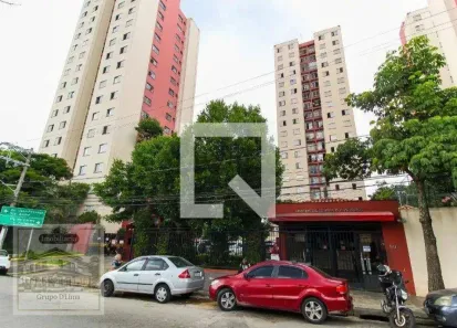Apartamento com 2 Quartos para alugar, 50m² no Vila Carmosina, São Paulo