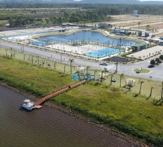 Lote/Terreno à venda, 200m² no Barra do Itapocu, Araquari