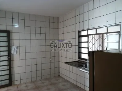 Casa com 3 Quartos à venda, 150m² no Jardim Patrícia, Uberlândia