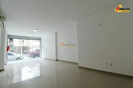 Ponto Comercial para alugar, 49m² no Centro, Divinópolis