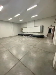 Ponto Comercial para alugar, 1260m² no Osvaldo Rezende, Uberlândia