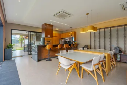 Casa de Condomínio com 4 Quartos à venda, 400m² no Monte Alegre, Vinhedo