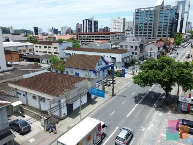 Imóvel Comercial para alugar, 212m² no América, Joinville