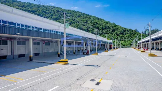 Galpão/Depósito/Armazém para alugar, 1648m² no Vila Santa Cruz, São Paulo