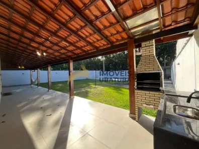 Sobrado com 4 Quartos para alugar, 529m² no Barra da Lagoa, Ubatuba