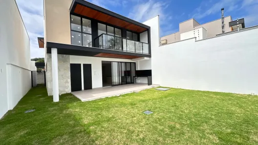 Casa de Condomínio com 4 Quartos à venda, 240m² no Vina Del Mar, Juiz de Fora
